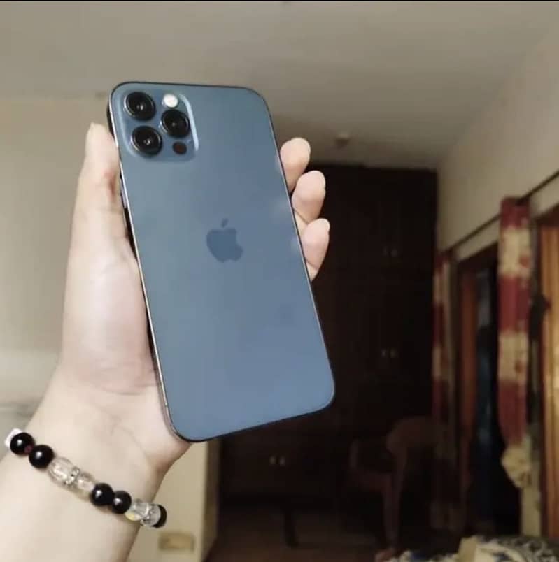 Apple iPhone 12 Pro 2