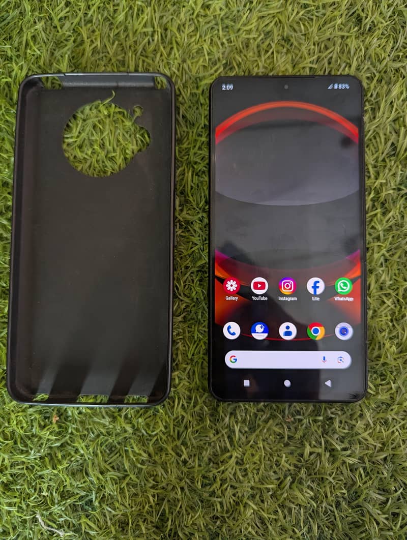 Sharp Aquos r7 4