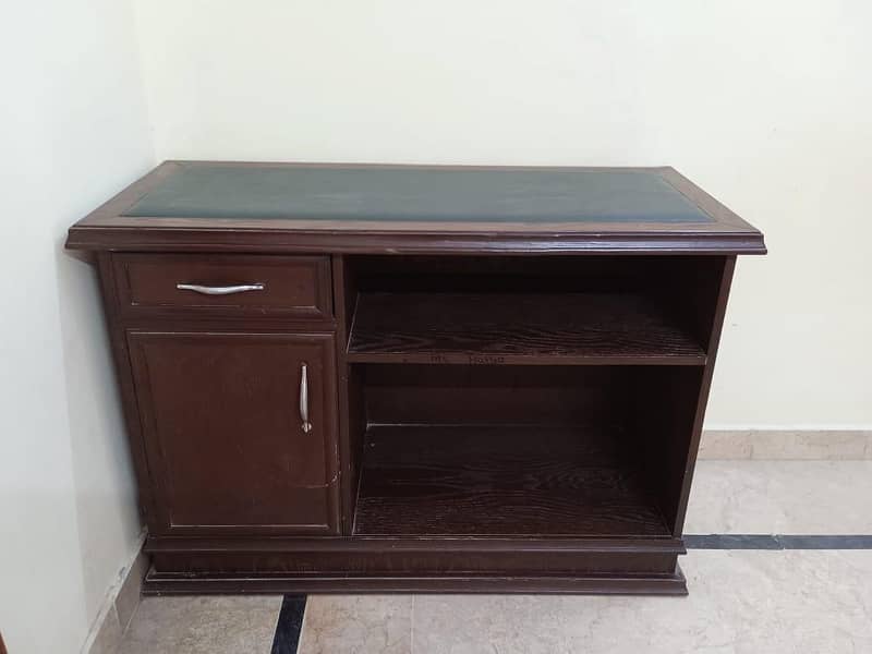 Office Table 0