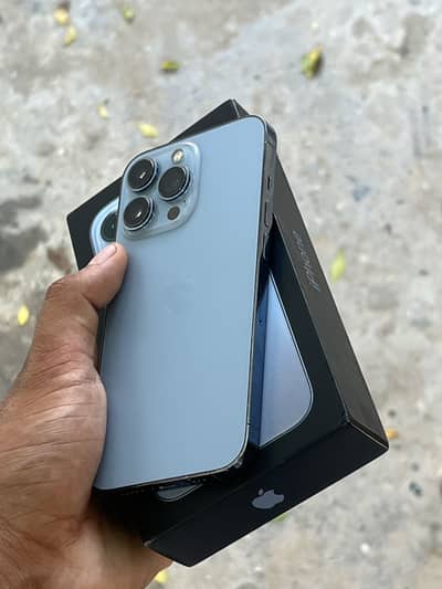 Apple iPhone 13 Pro