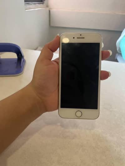 Apple iPhone 7