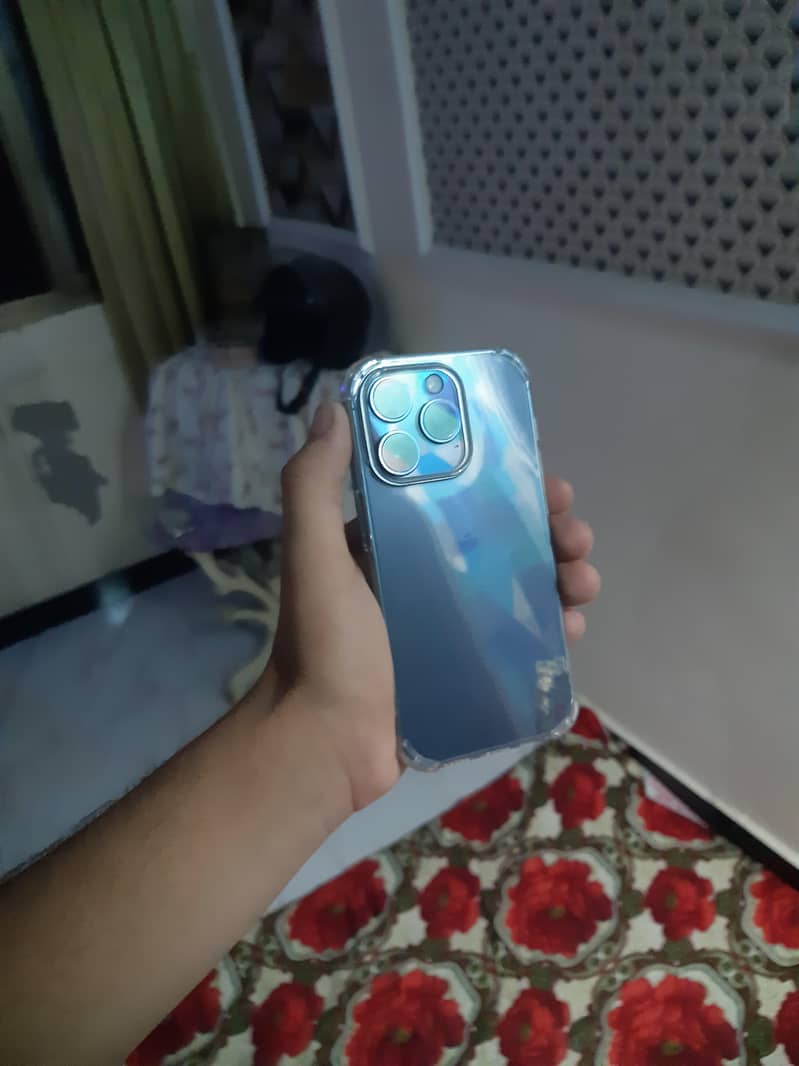 Apple iPhone 14 Pro 7