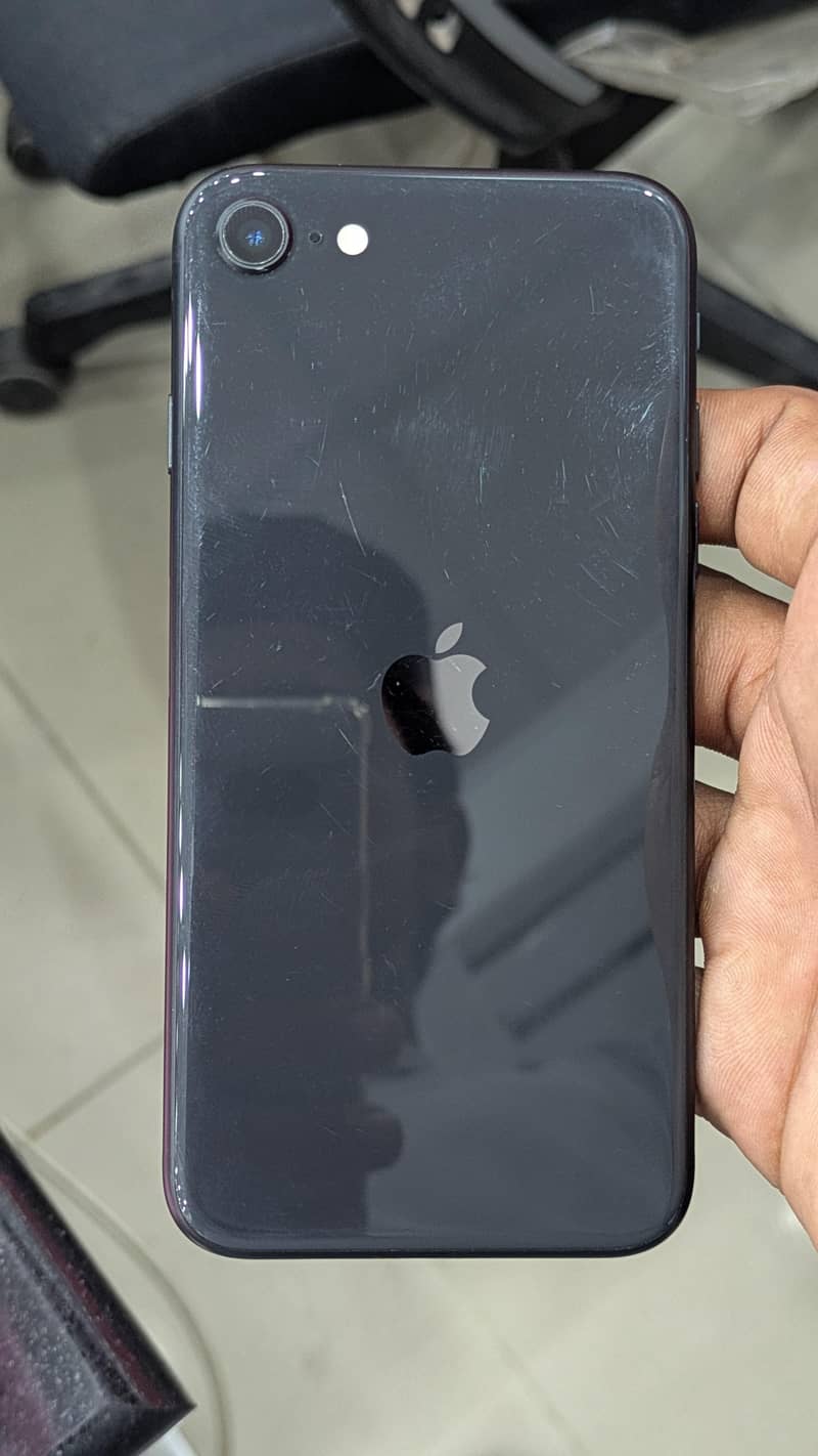 Apple iPhone SE 3
