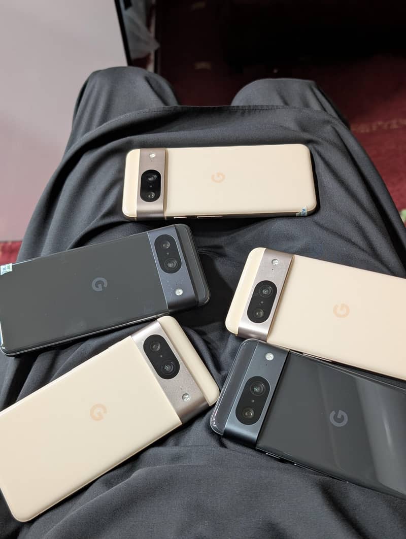Google Pixel 8 5