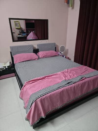 Queen Siza Bedroom Set