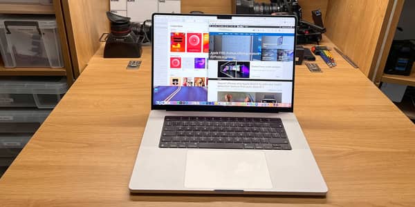 Macbook Pro Max 64gb Ram 1TB hard