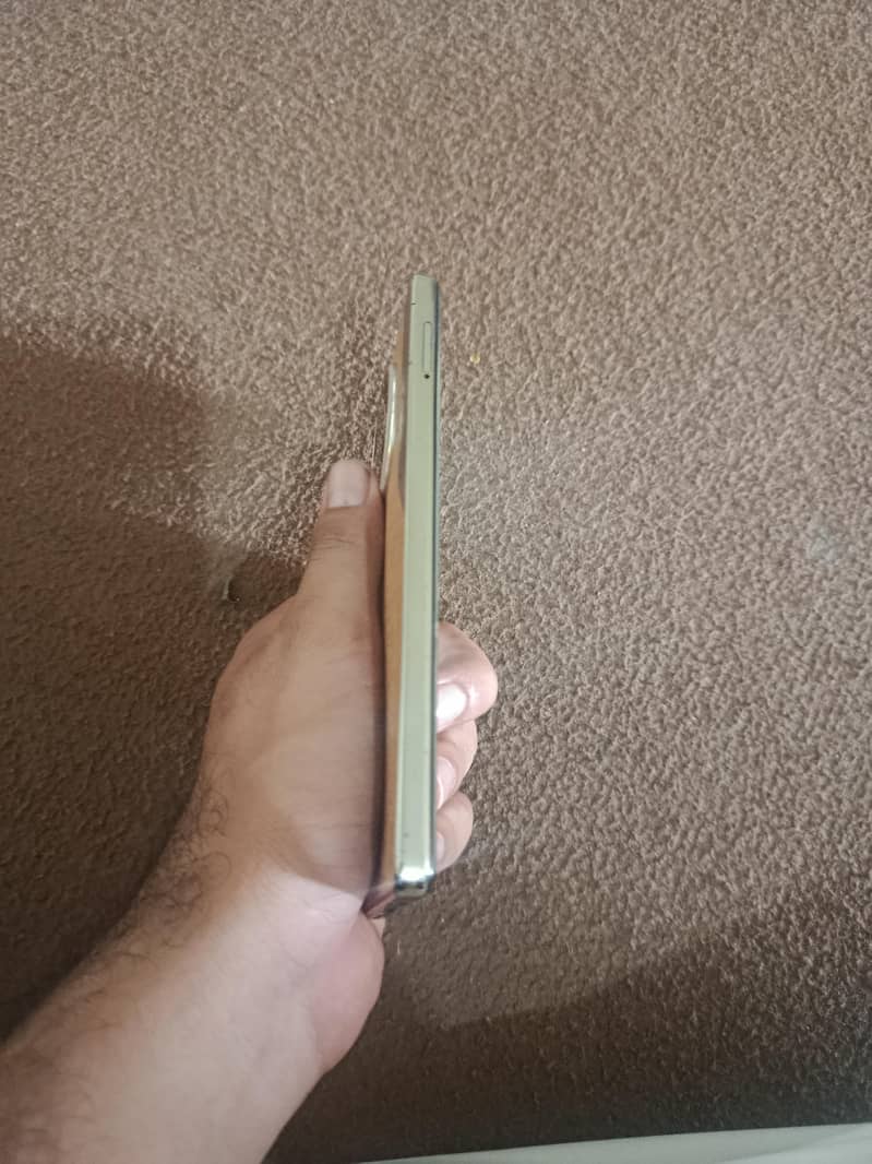 Tecno CAMON 30 2