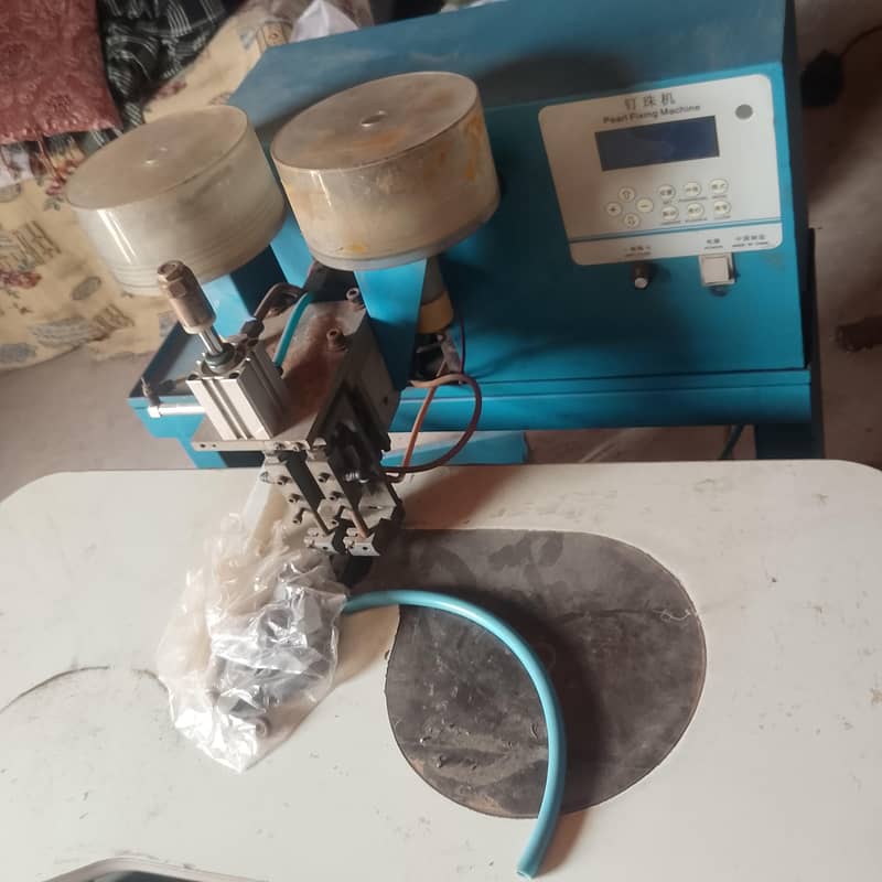 pearl Fixing Machine 3