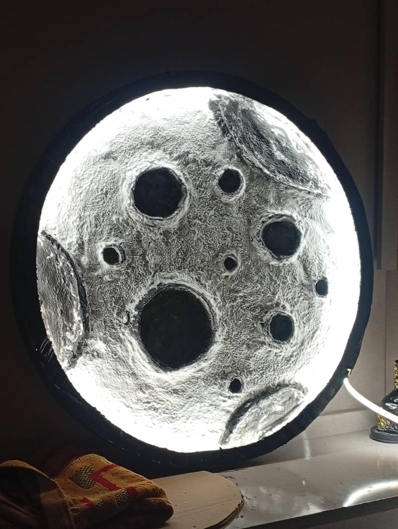 artificial moon 2