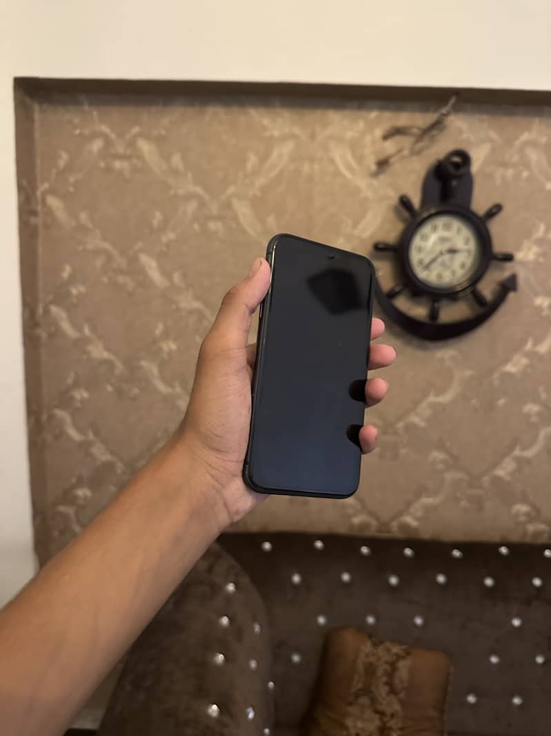 Apple iPhone 11 2