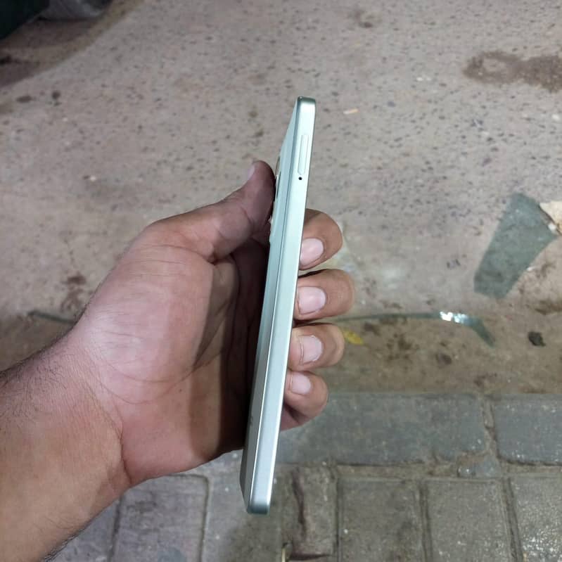 OPPO A5 Pro 3