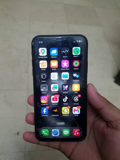Apple iPhone XR