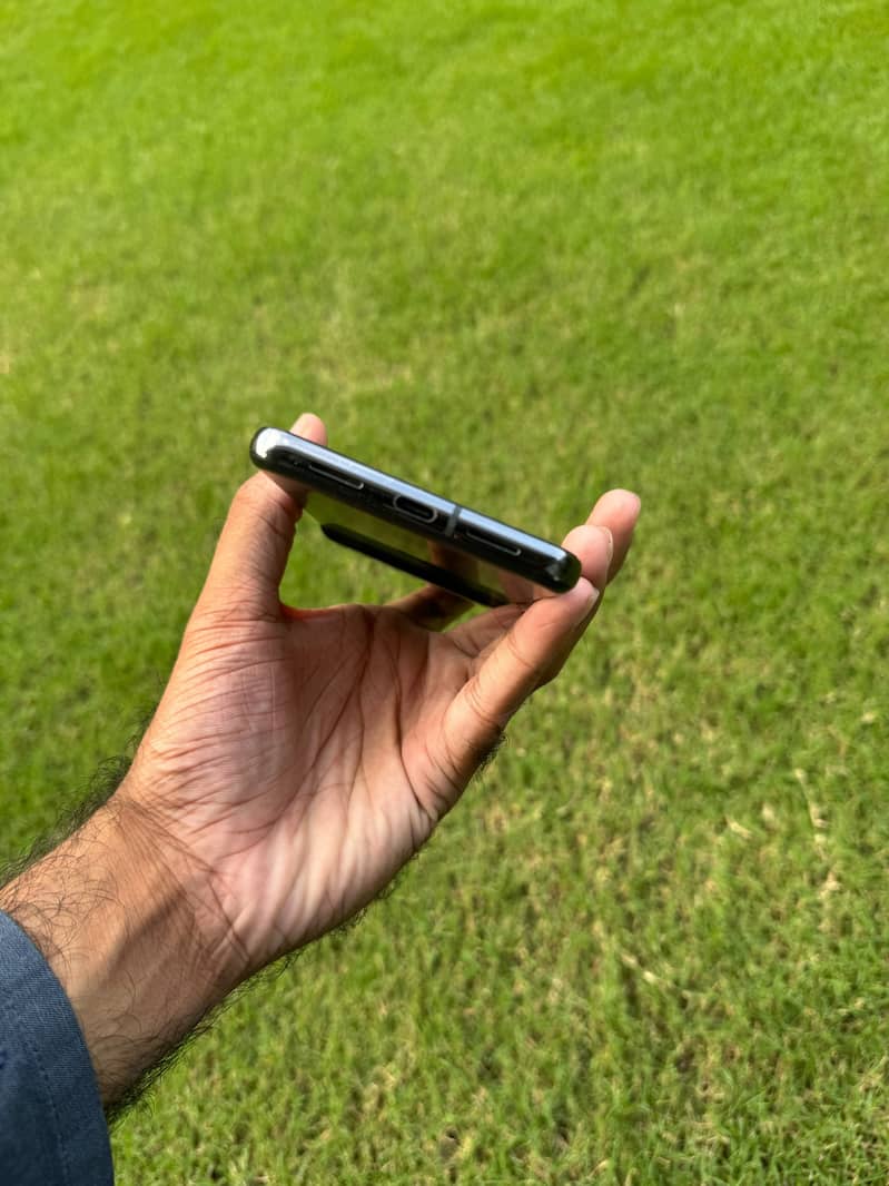 Google Pixel 8 Pro 6