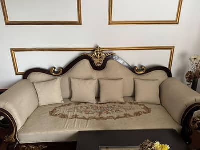 7 seater sofa with 3 Tables