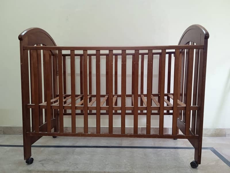 Baby Cot 0