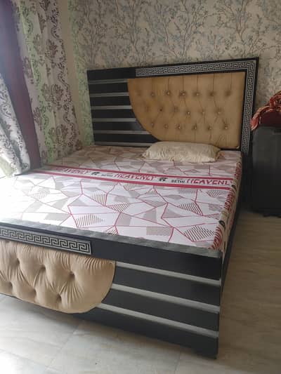 Dual bed