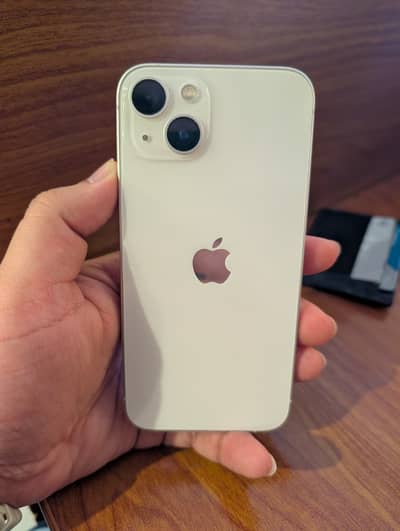 Apple iPhone 13