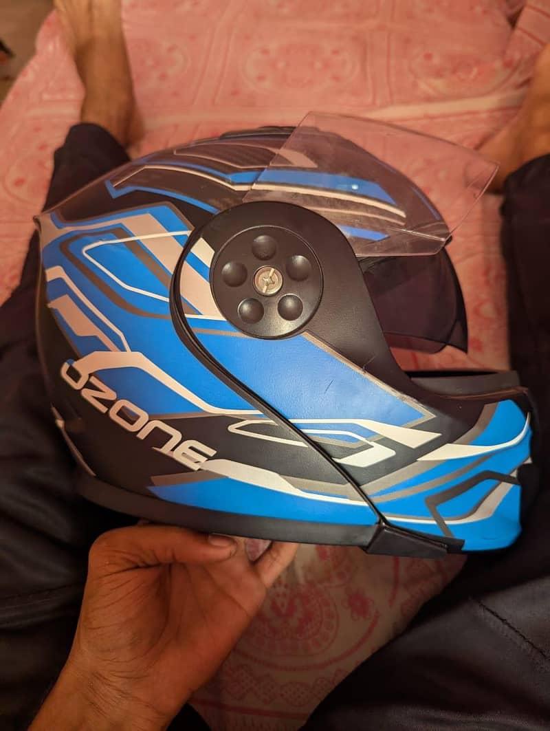 Helmet. 4