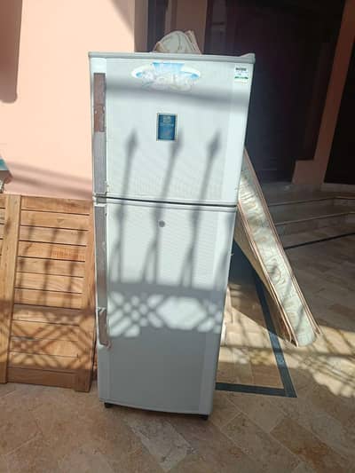 Dawlance  refrigerator