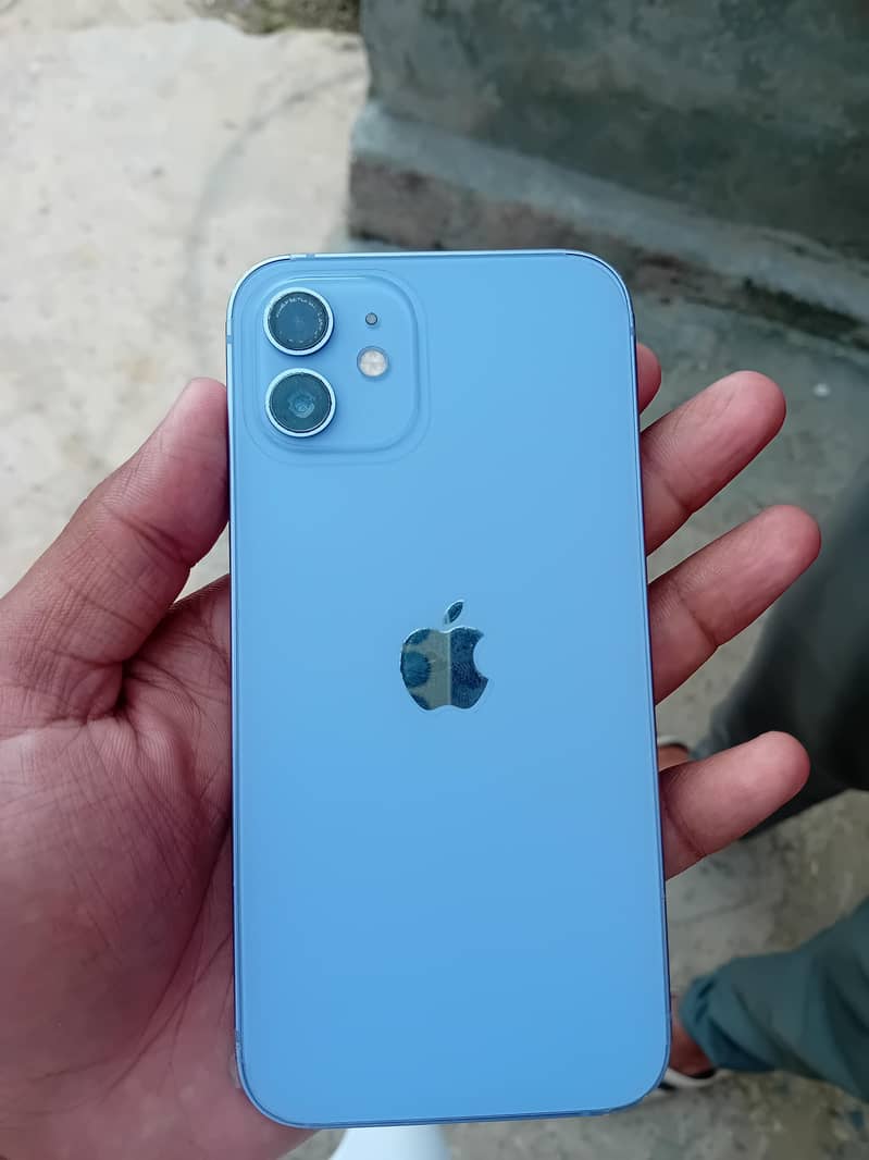 Apple iPhone 12 5