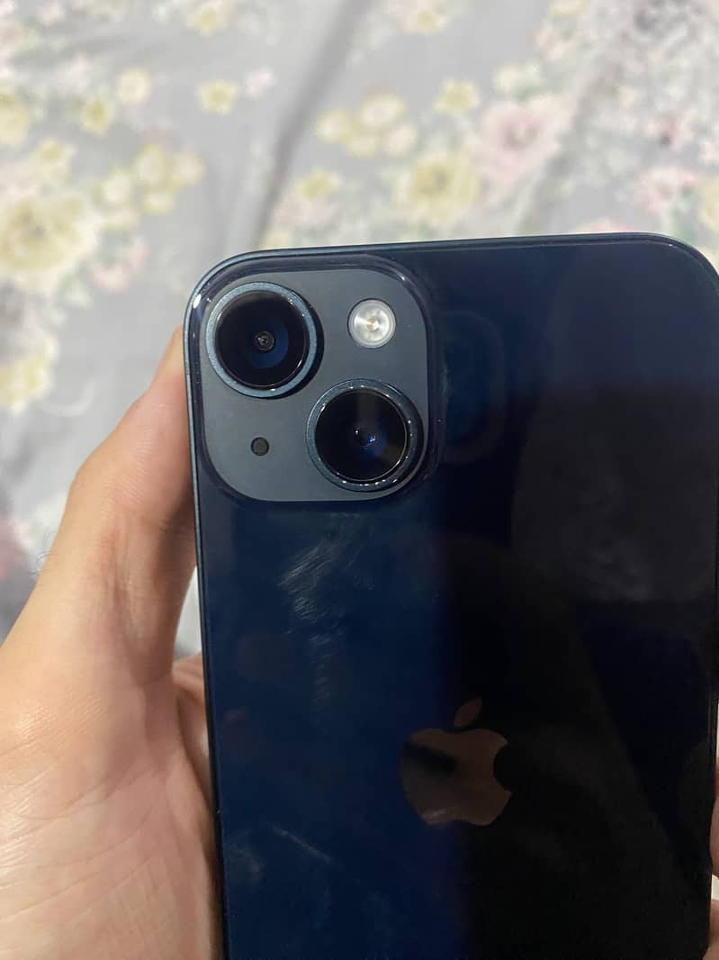 Apple iPhone 14 5