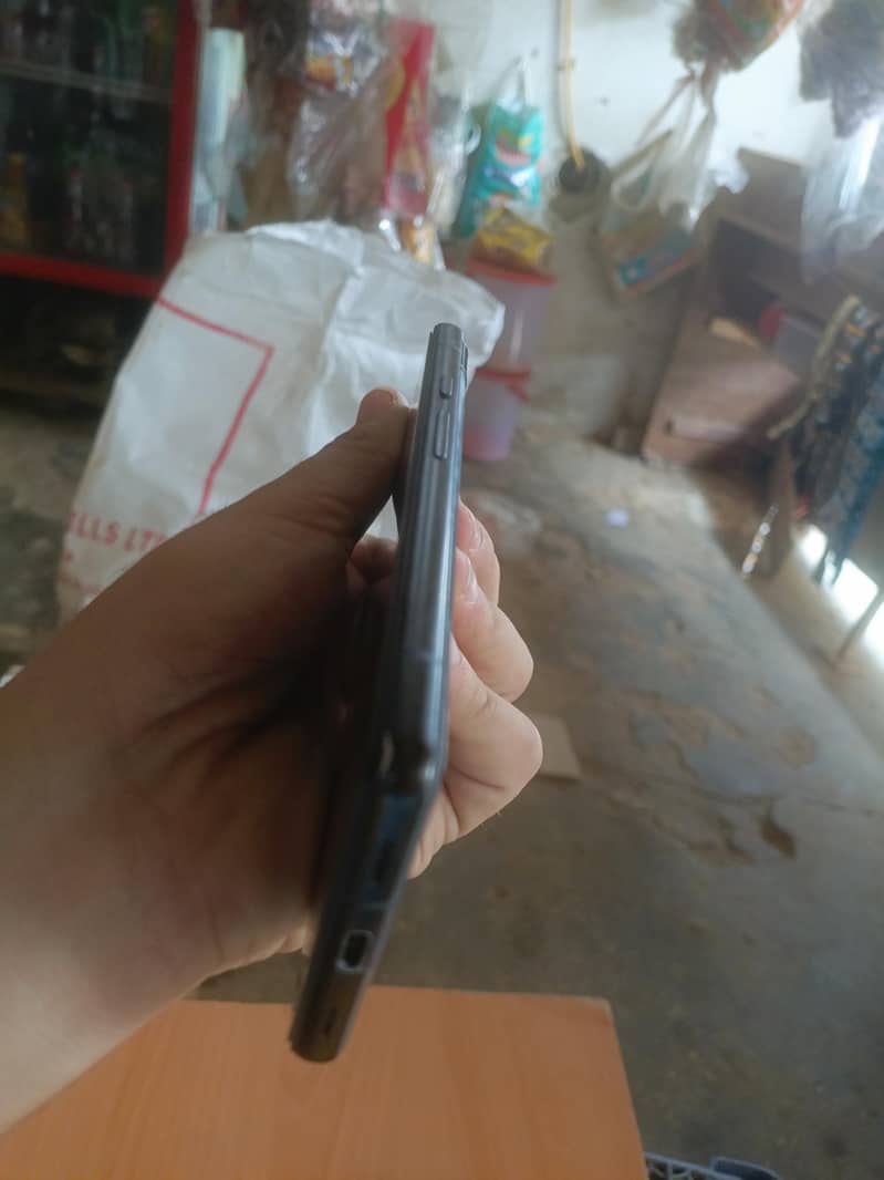 Google Pixel 6a 3