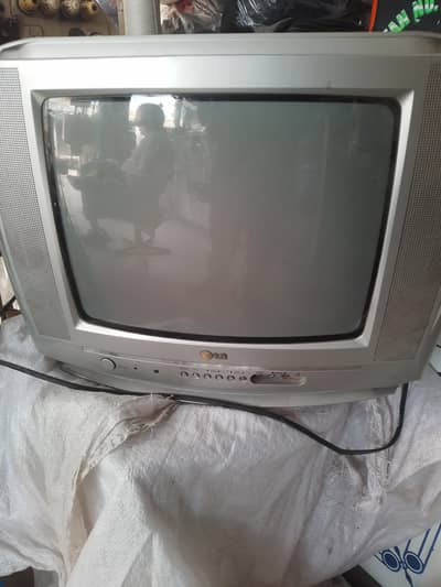 LG good quality condition 10 10