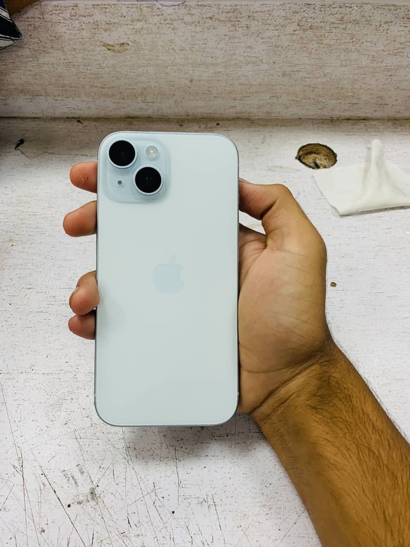 Apple iPhone 15 1