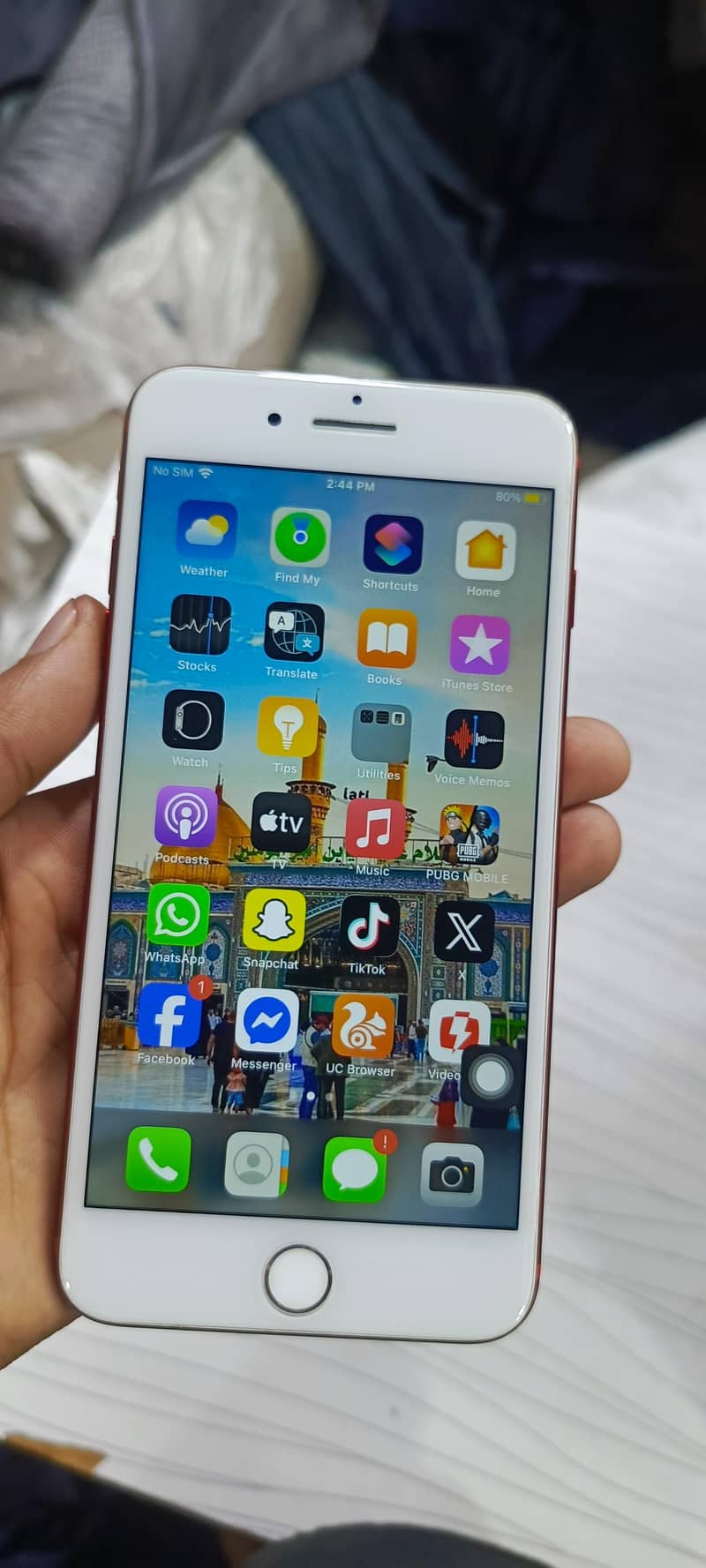 Apple iPhone 7 Plus 1
