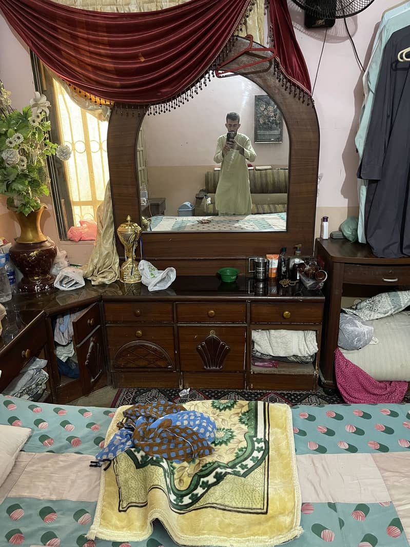 Double size bed sofa dressing table almari 15
