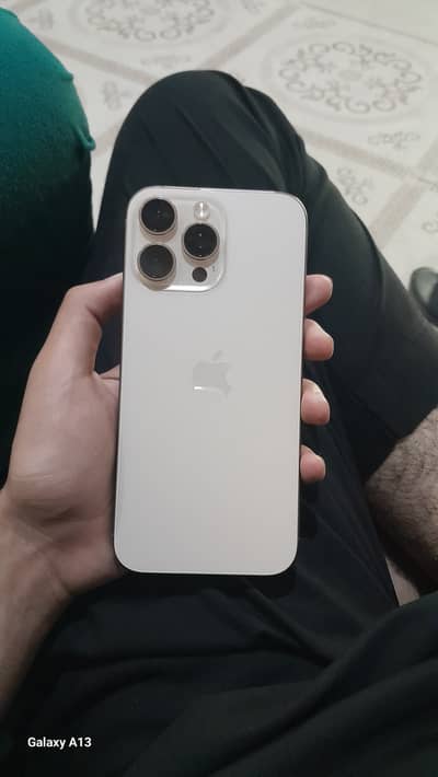 iPhone 16 Pro Max 256 gb