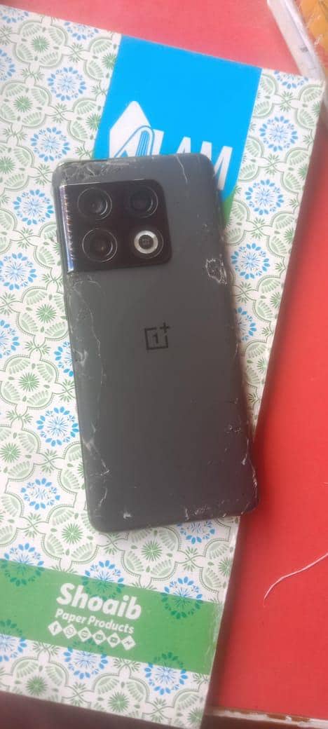 One Plus 10 Pro 0