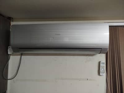 1 ton hair DC inverter AC