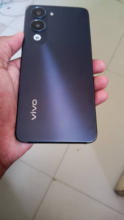 Vivo Y04