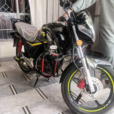 Honda CB 150F 2026 (Urgent For sale location multan   Scratchless* . .