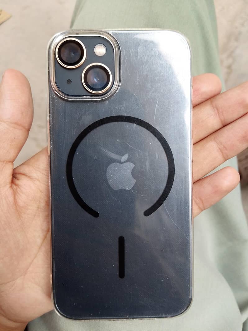 Apple iPhone 13 1