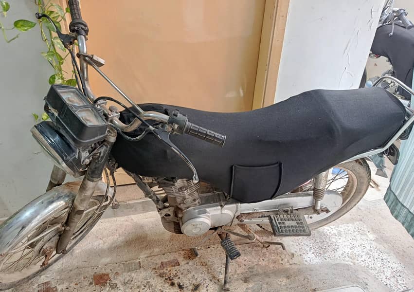unique 125 0