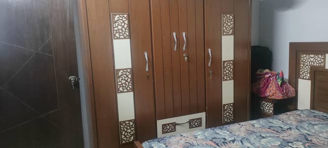 selling bedroom set