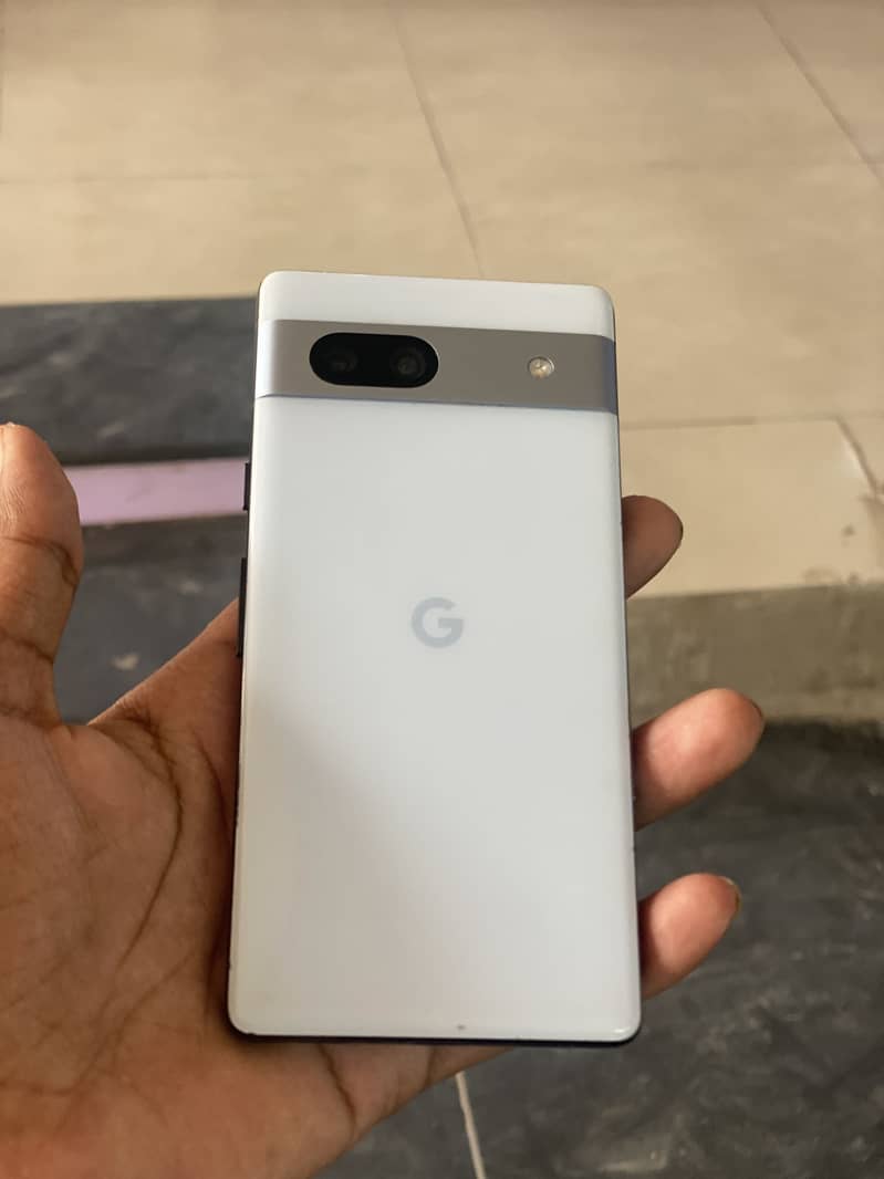 Google Pixel 7a 1