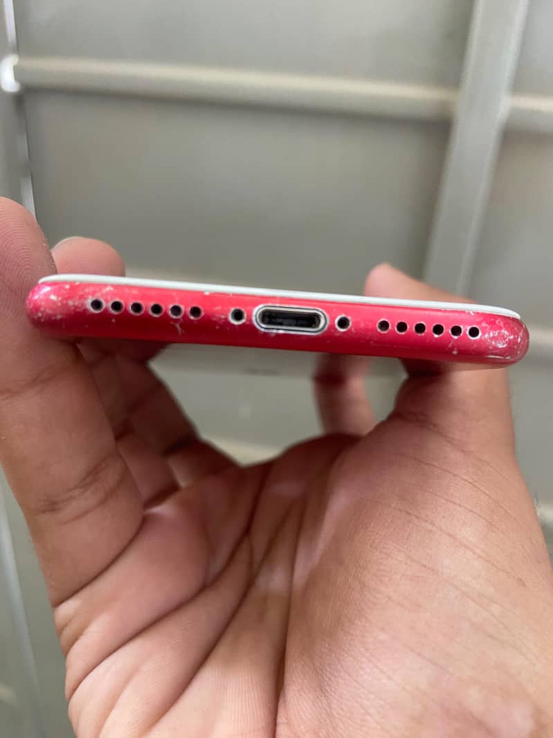 iPhone 7 (Read description) 4