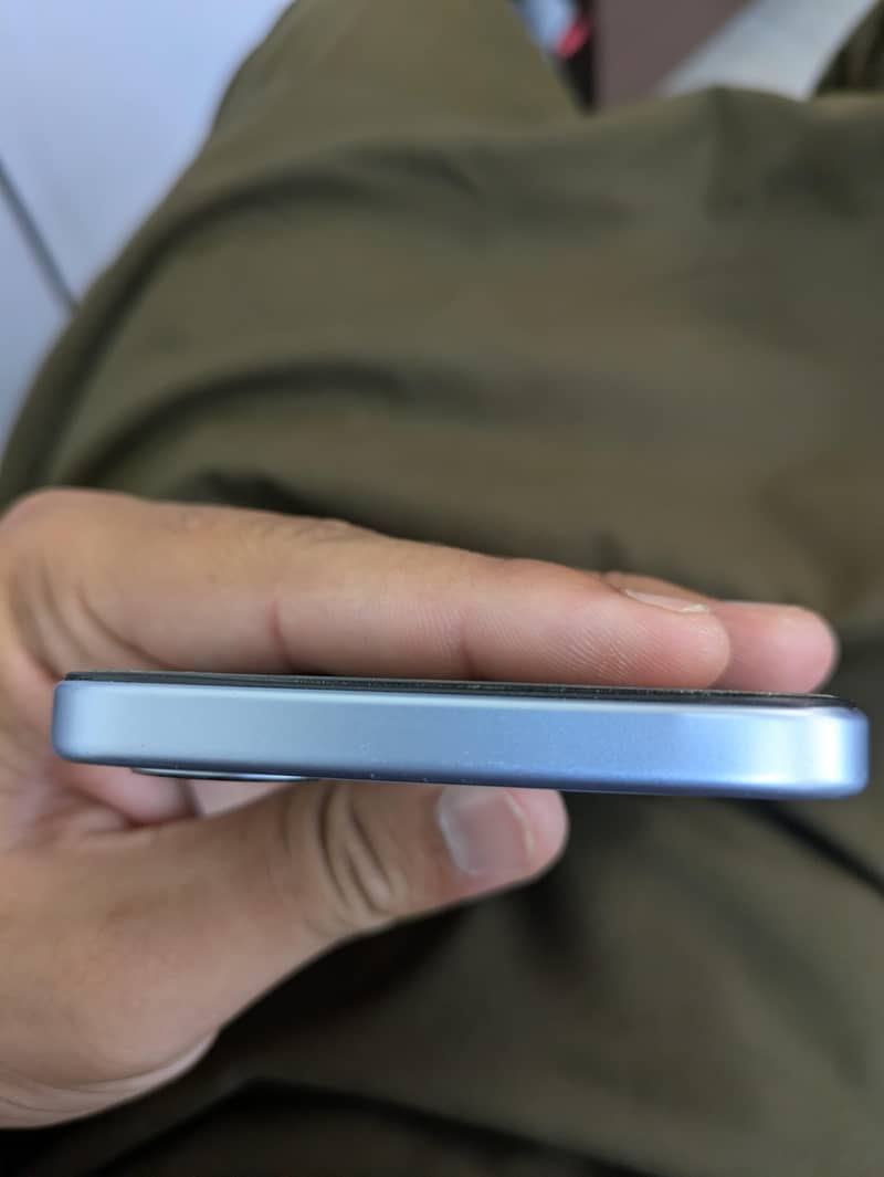 OPPO A6k 5
