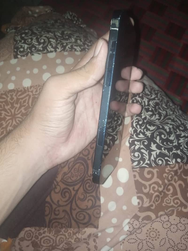 Apple iPhone 14 plus 0