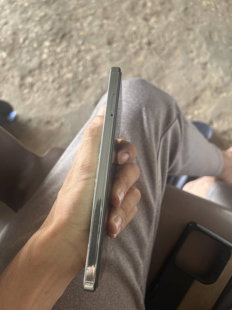 Tecno CAMON 20 2