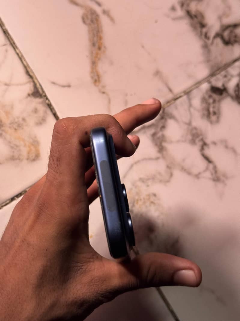 Apple iPhone 17 Pro 14