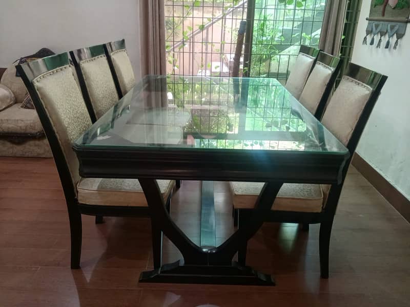 Dining Set: Dining Table and Chairs 0
