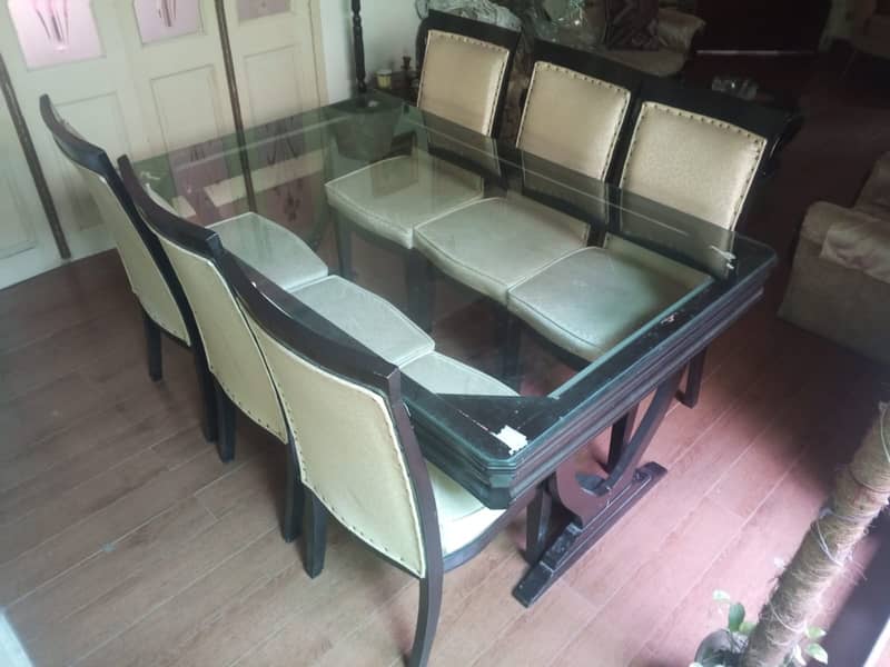 Dining Set: Dining Table and Chairs 2