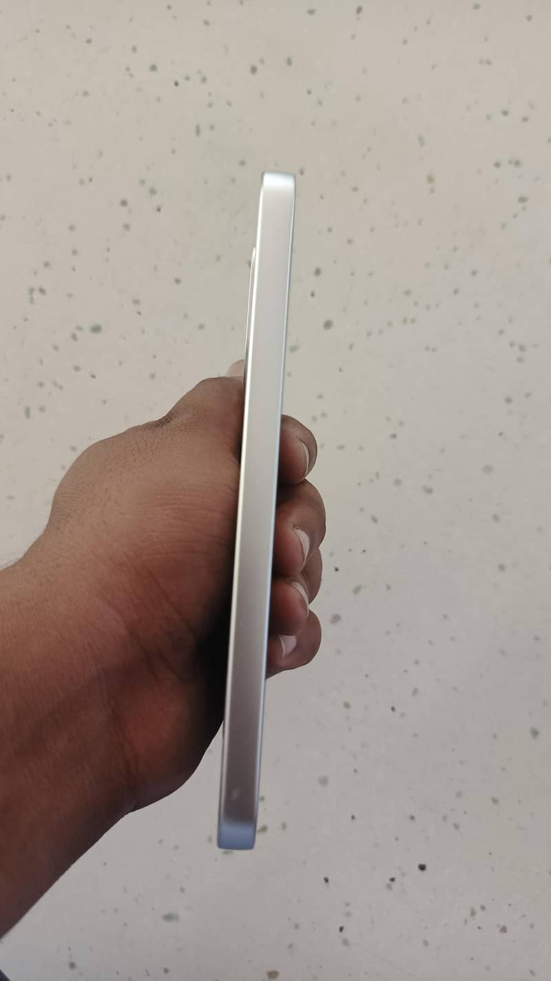 OPPO A6s 3