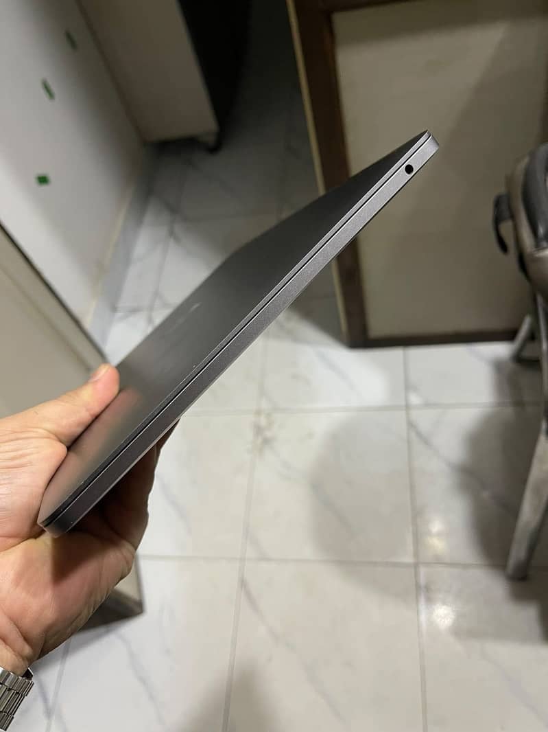 MacBook 2017 model 5