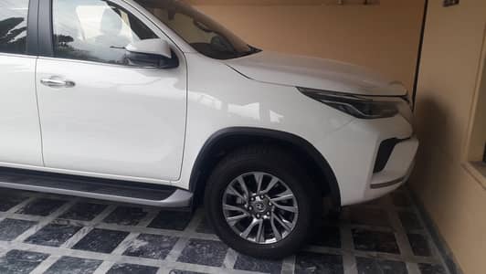 brand new fourtonior v Available  zero meter