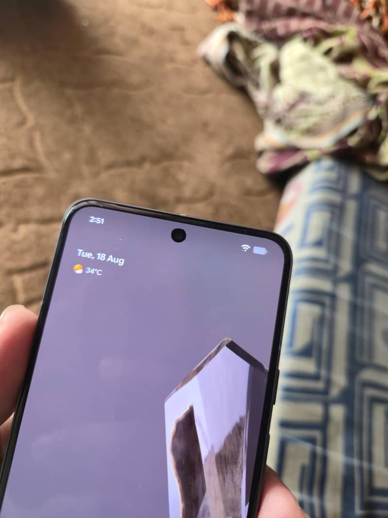 Google Pixel 8 6